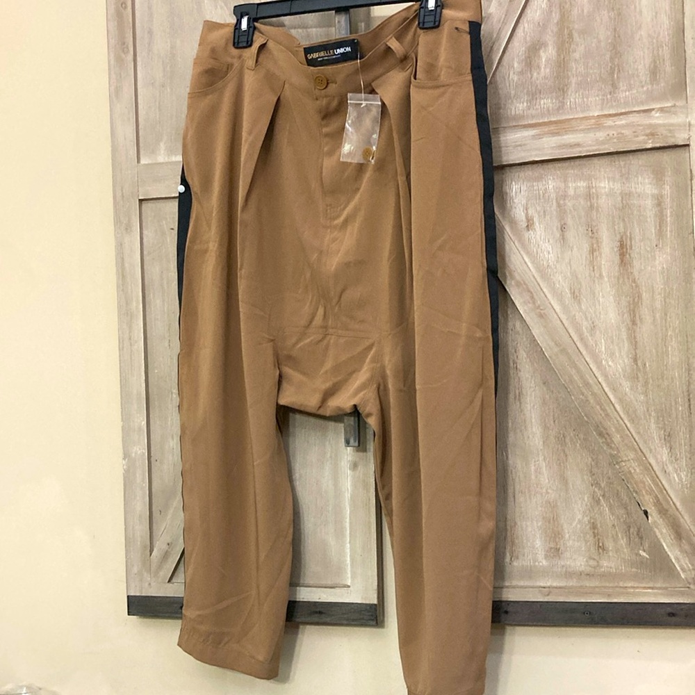 GABRIELLE UNION NEW YORK & COMPANY WOMEN PANTS
SIZE L
Beige with Black Striped - Picture 3 of 14
